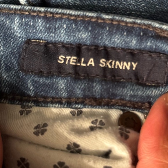 Lucky Brand Medium Wash Ankle Skinny Jeans Size 10 - Picture 3 of 5